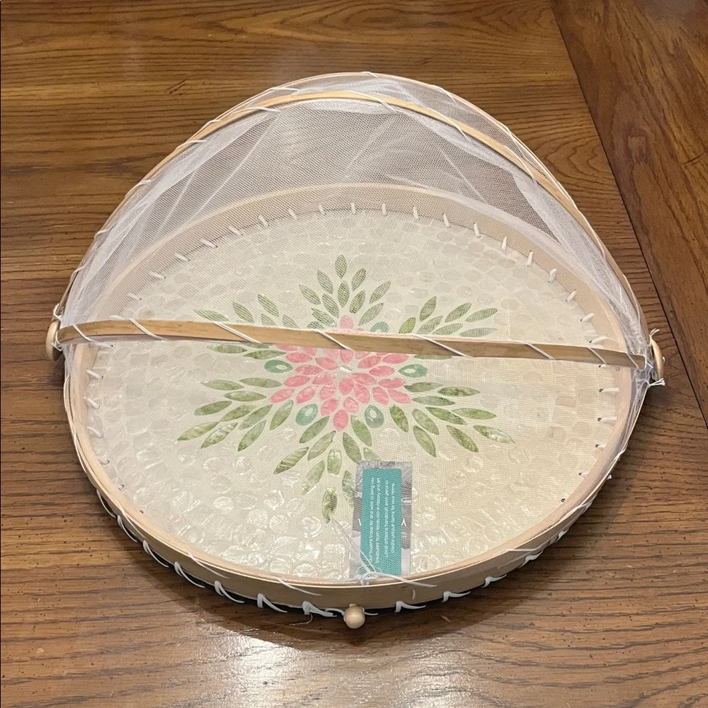 Decorative Food‎ Dome with Floral Design and Mesh Cover, NWT